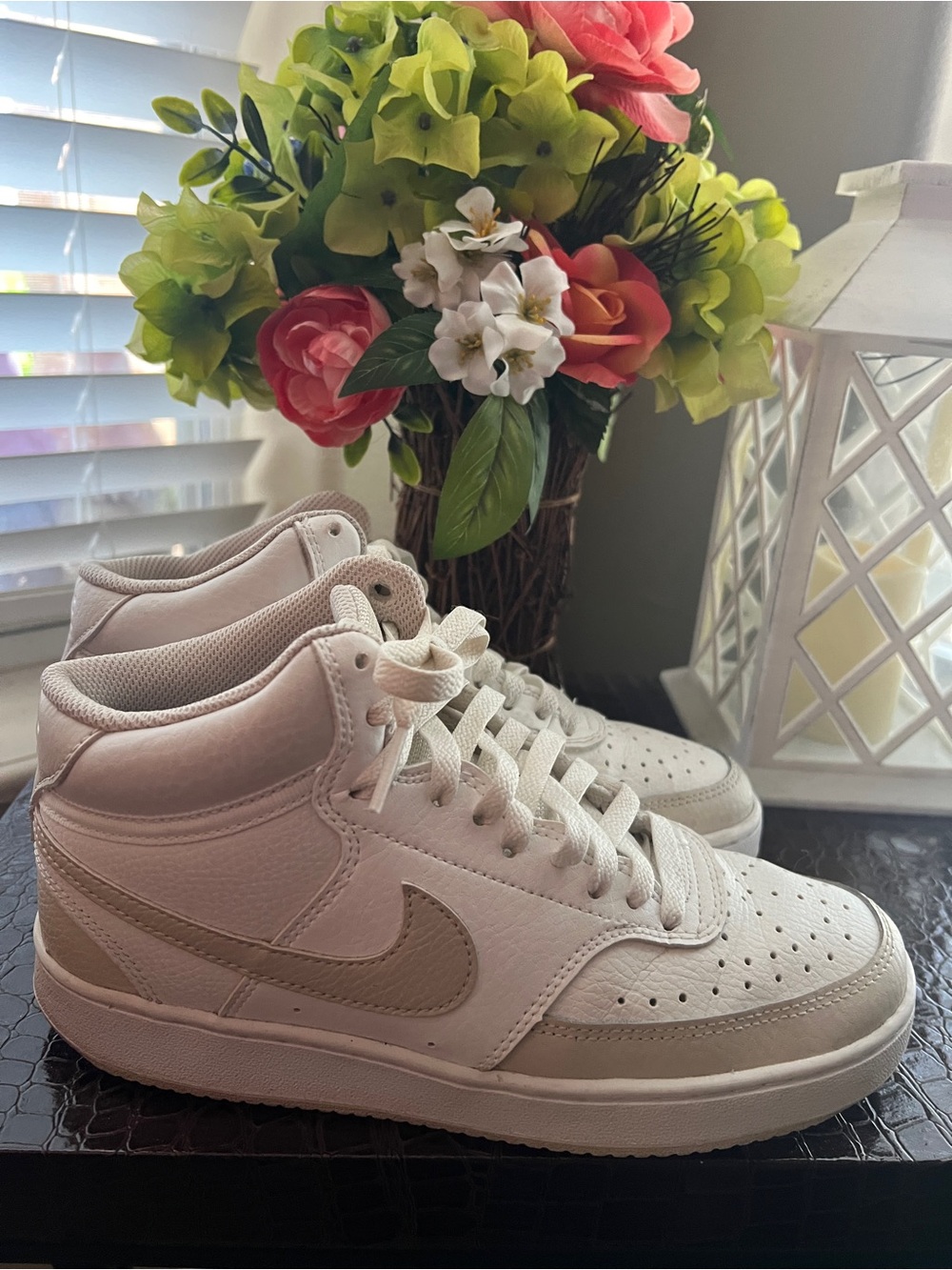 Nike Women's Court Vision Mid sneakers
